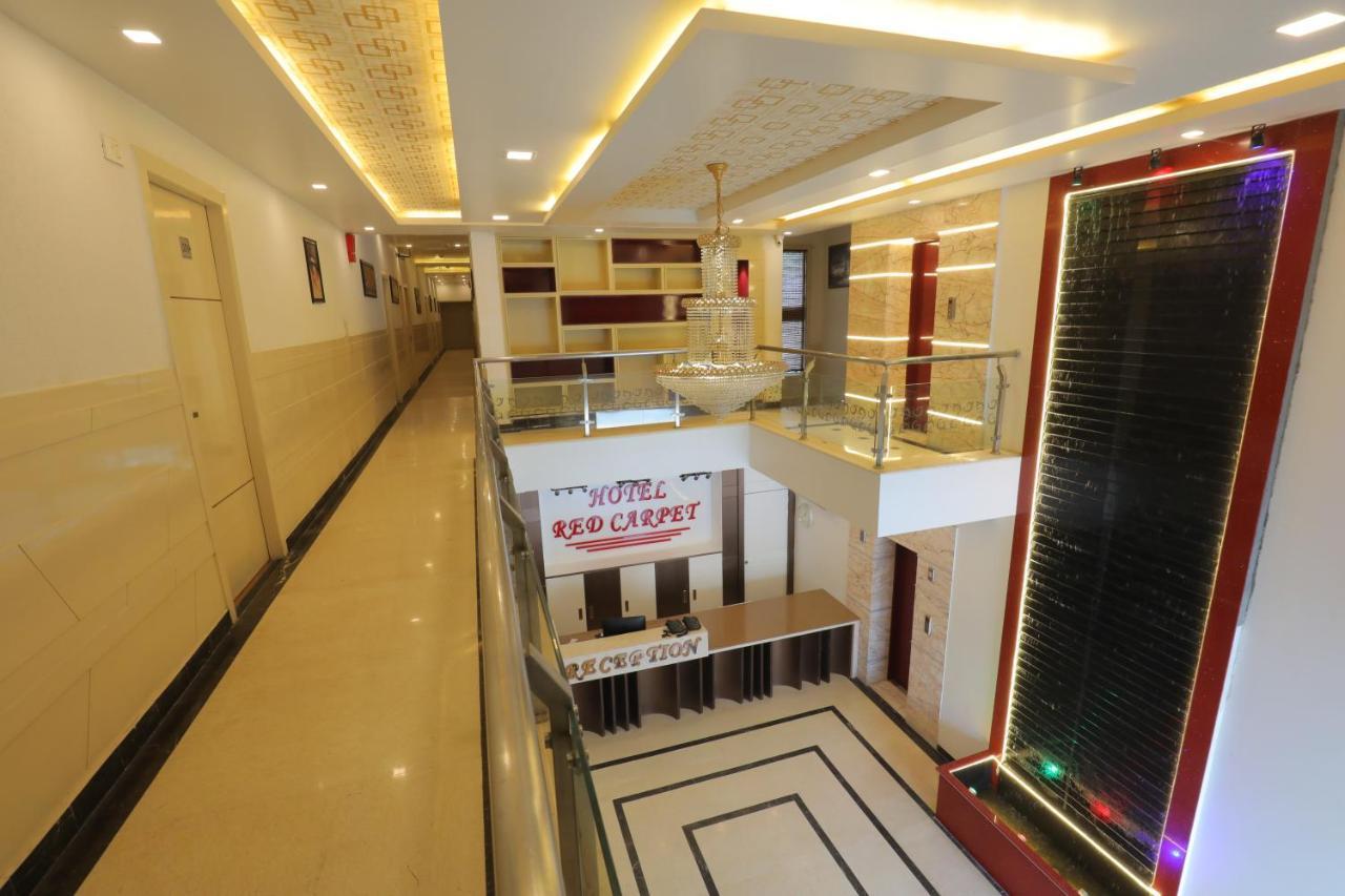 آغْرا Hotel Sahib'S Red Carpet - The Family & Corporate Hotel المظهر الخارجي الصورة